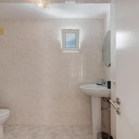 Casa Flor بيت للعطل *